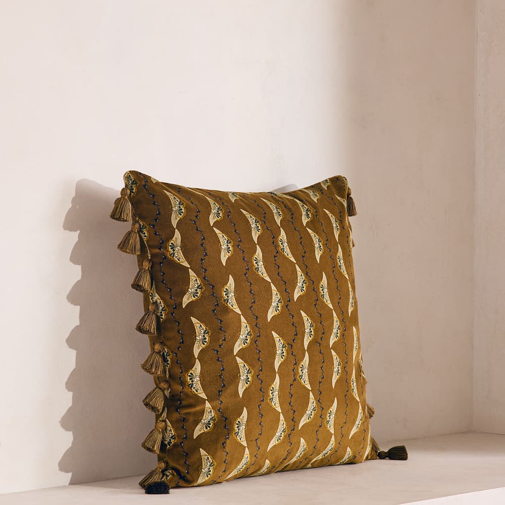 Deklan Square Cushion - Listing - Image 3
