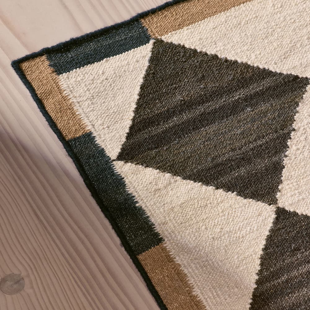 Jethro Rug - Black 170 x 240cm - Images - Image 3