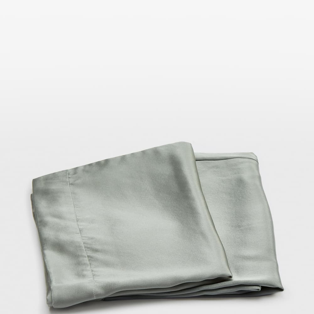 Sage Silk Pillowcase - Standard - Set of Two - Images - Image 3