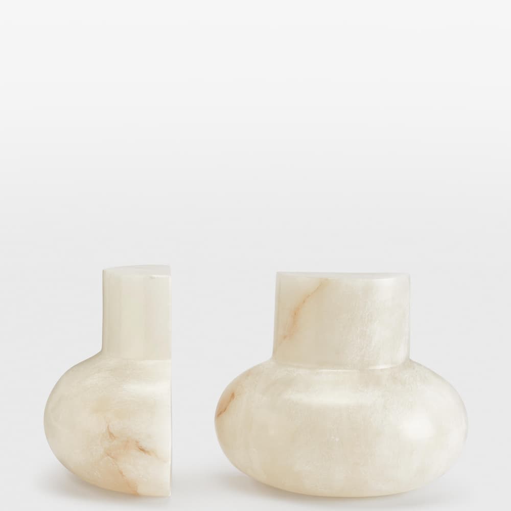 Harling Bookends - Images - Image 3