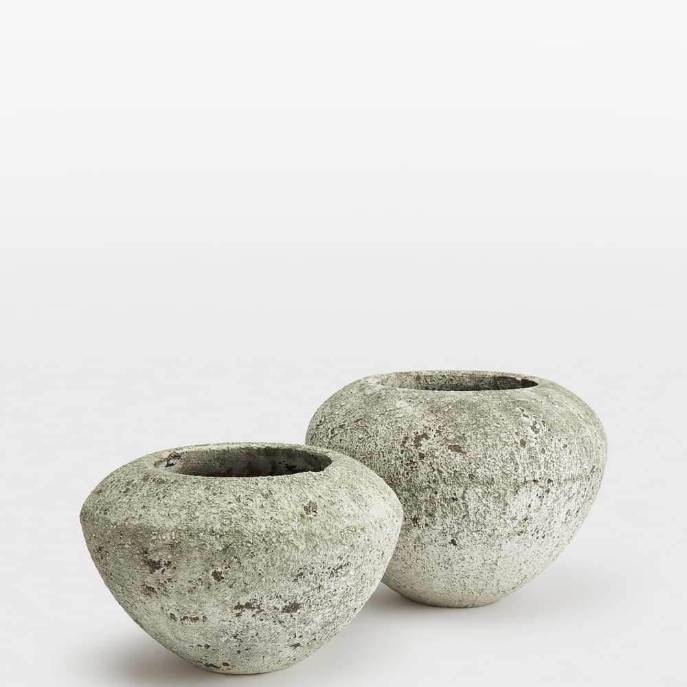 Sagres Planter - Green - Small - Images - Image 3