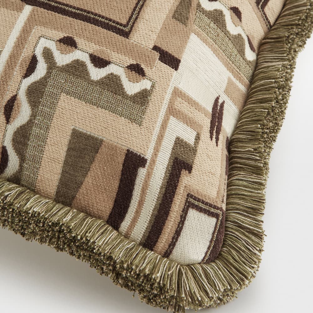 Sampford Cushion - Images - Image 3