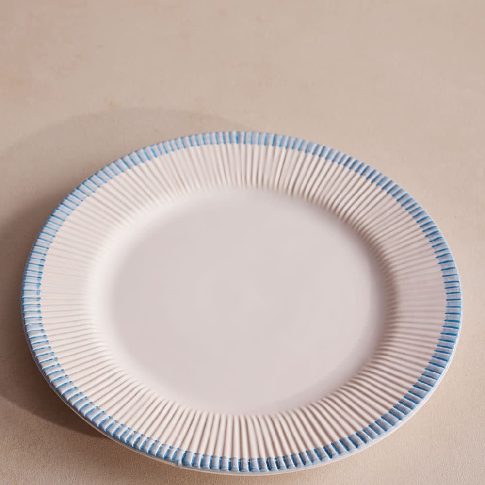 Claudine Dinner Plate - Set of Four - Images - Image 3