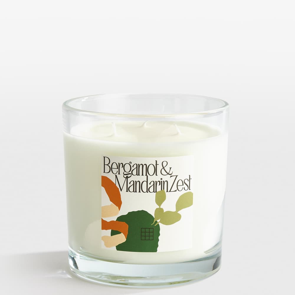 Limited Edition Bassett Bergamot & Mandarin Zest Candle - 650g - Images - Image 3