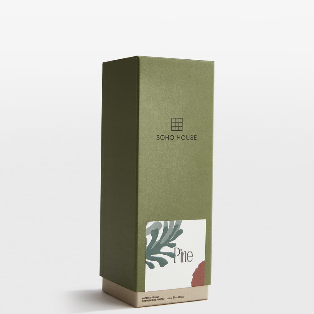 Limited Edition Bassett Pine Diffuser - 150ml - Images - Image 3