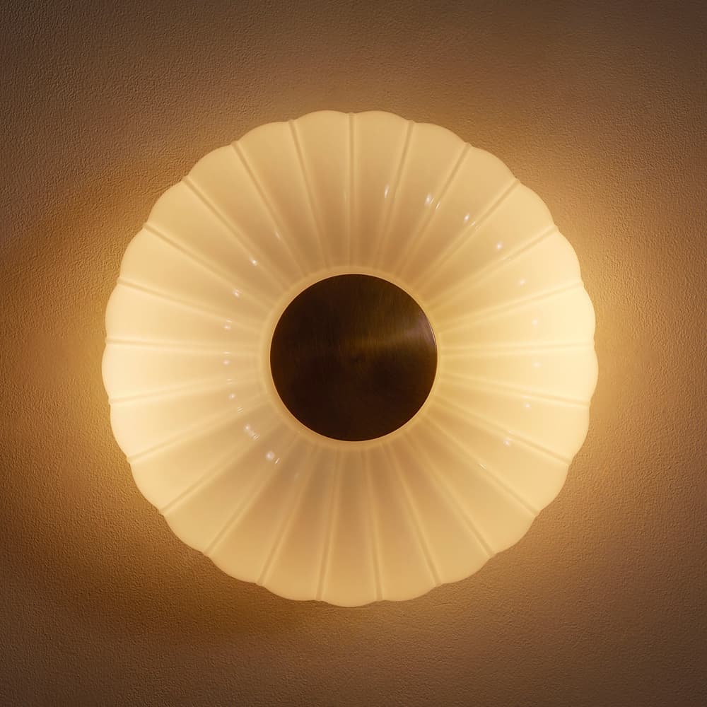 Sirrel Flush Light - US - Images - Image 3