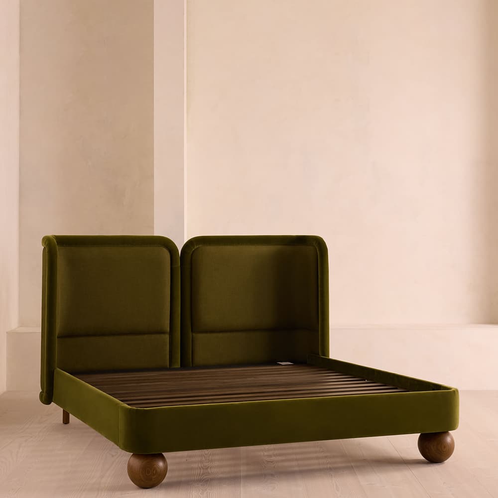 Willem Bed - King - Velvet & Linen - Olive - US - Images - Image 3