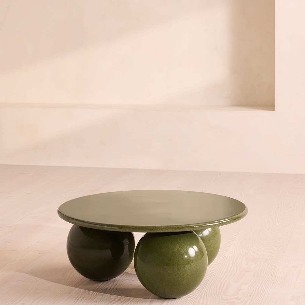 Oxley Outdoor Coffee Table - Concrete - Pine - Listing - Image 3