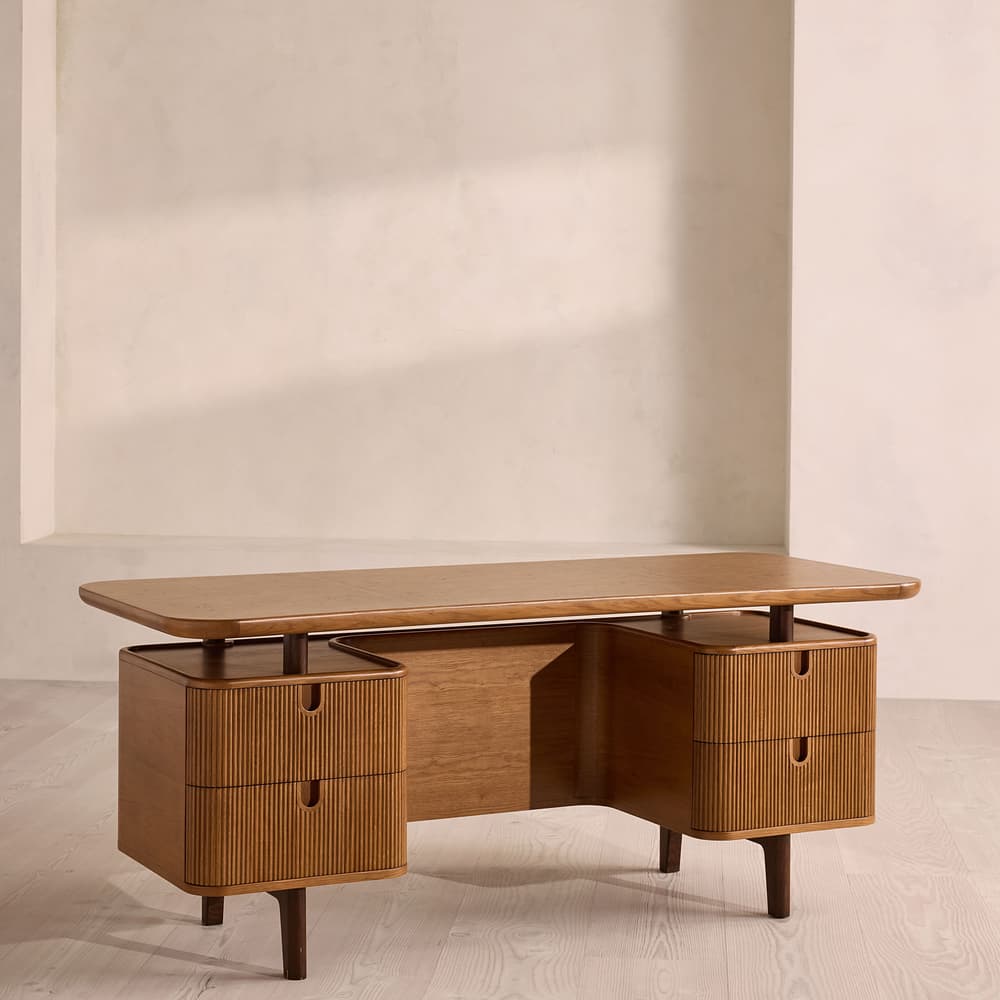 Alvis Desk - Listing - Image 3