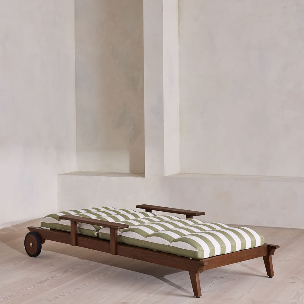 Ardingly Outdoor Sunlounger - Babington House Stripe - Listing - Image 3