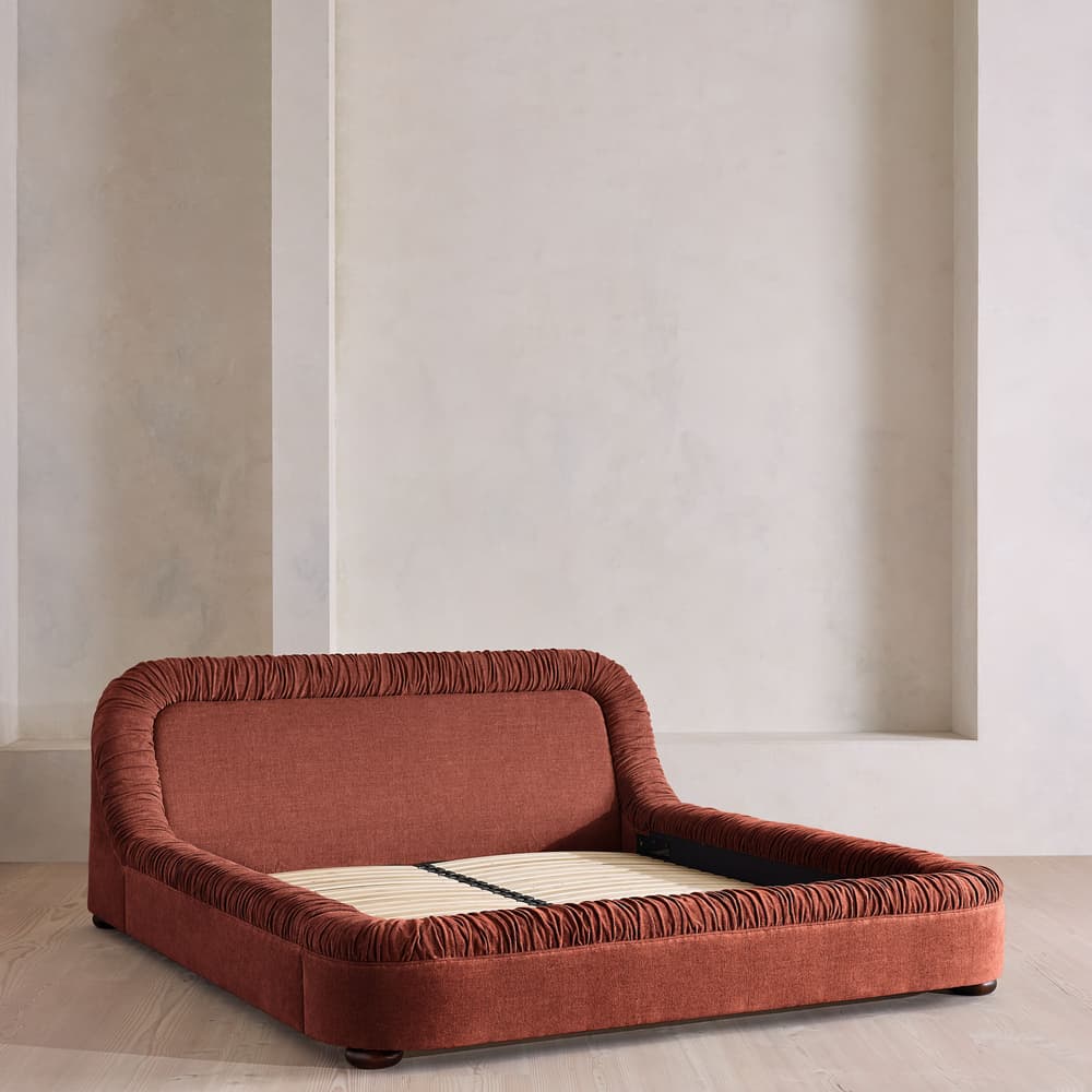 Vara Bed - King - Linen Chenille - Rust - Images - Image 3