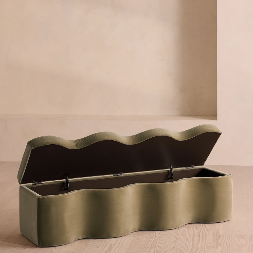 Eli Storage Bench - Lichen Velvet - Images - Image 3