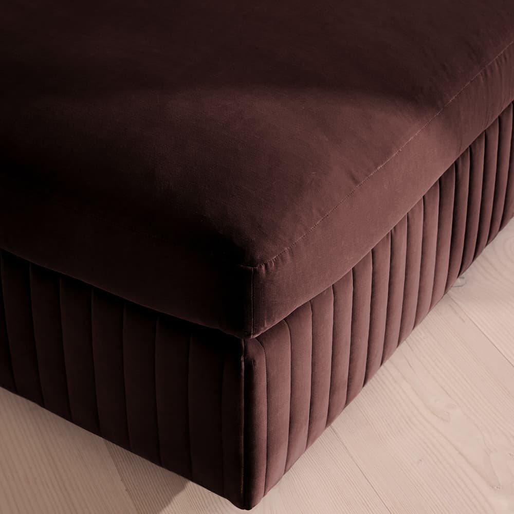 Oona Ottoman - Velvet - Aubergine - UK - Images - Image 3