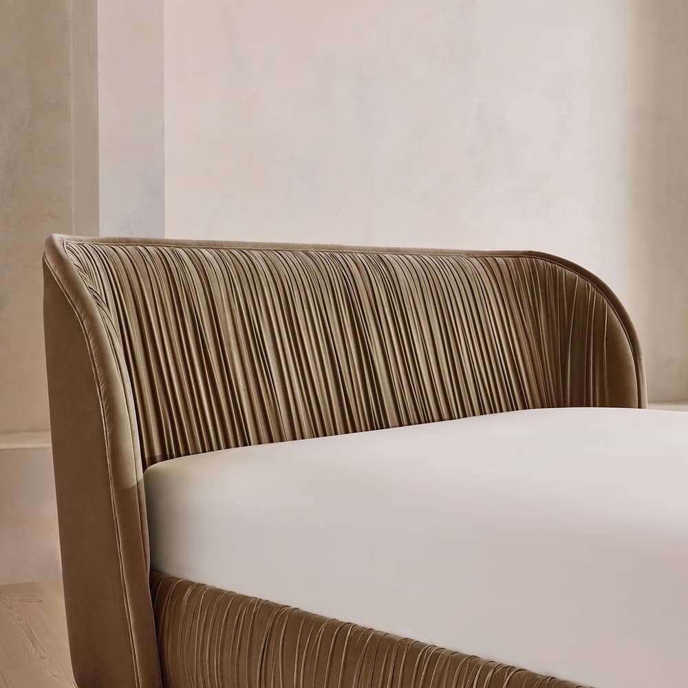 Blair Bed - King - Velvet - Truffle - US - Images - Image 3