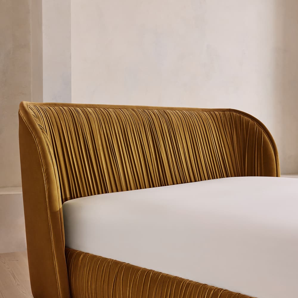 Blair Bed - King - Velvet - Mustard - US - Images - Image 3