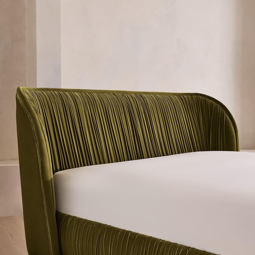 Blair Bed - King - Velvet - Olive - US - Images - Image 3
