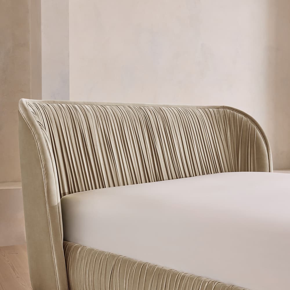 Blair Bed - King - Velvet - Oyster - US - Images - Image 3