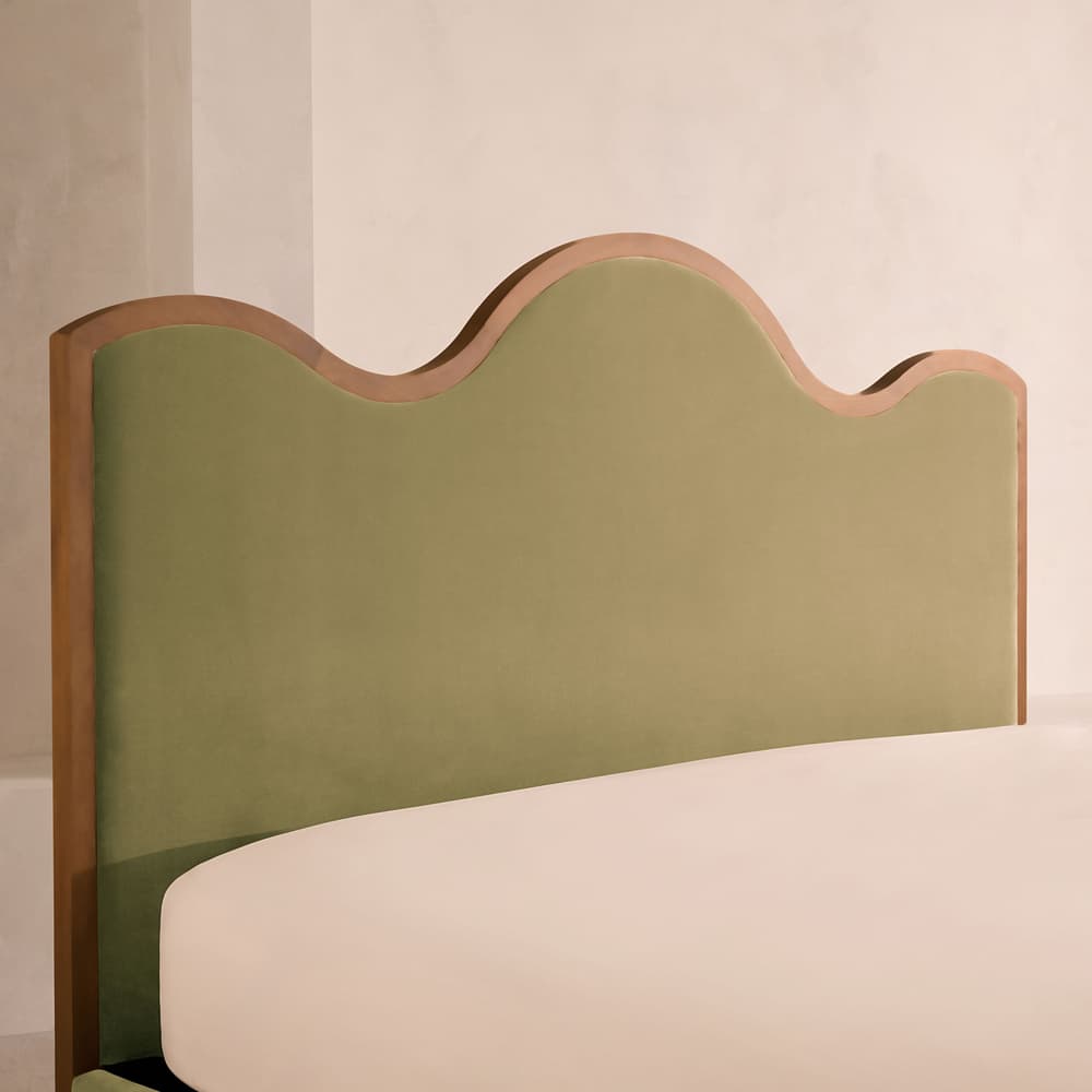 Aubrey Bed - Queen - Velvet - Lichen - US - Images - Image 3