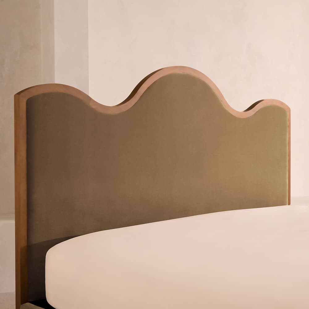 Aubrey Bed - Queen - Velvet - Truffle - US - Images - Image 3