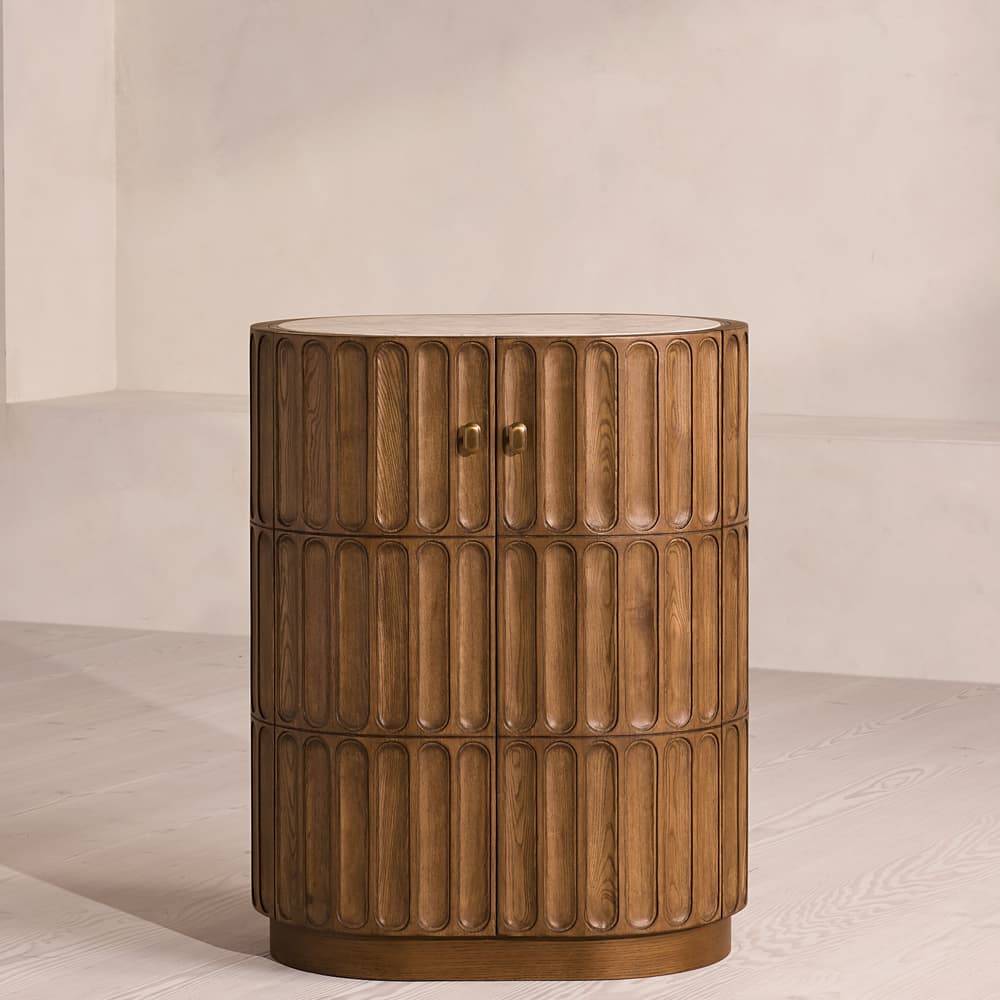 Devon Bar Cabinet - Listing - Image 3