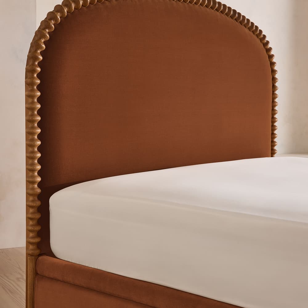 Mika Bed - King - Velvet - Cinnamon - UK - Images - Image 3