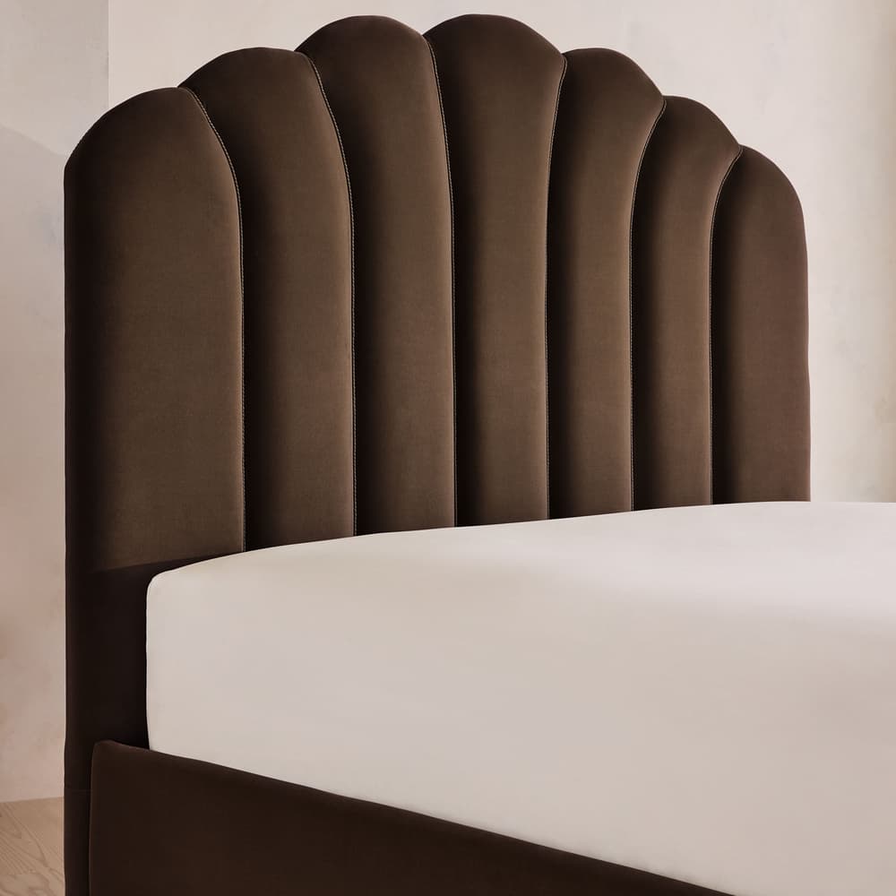 Manette Bed - with Twisted Cord - Full - Velvet - Chocolate - US - Images - Image 3