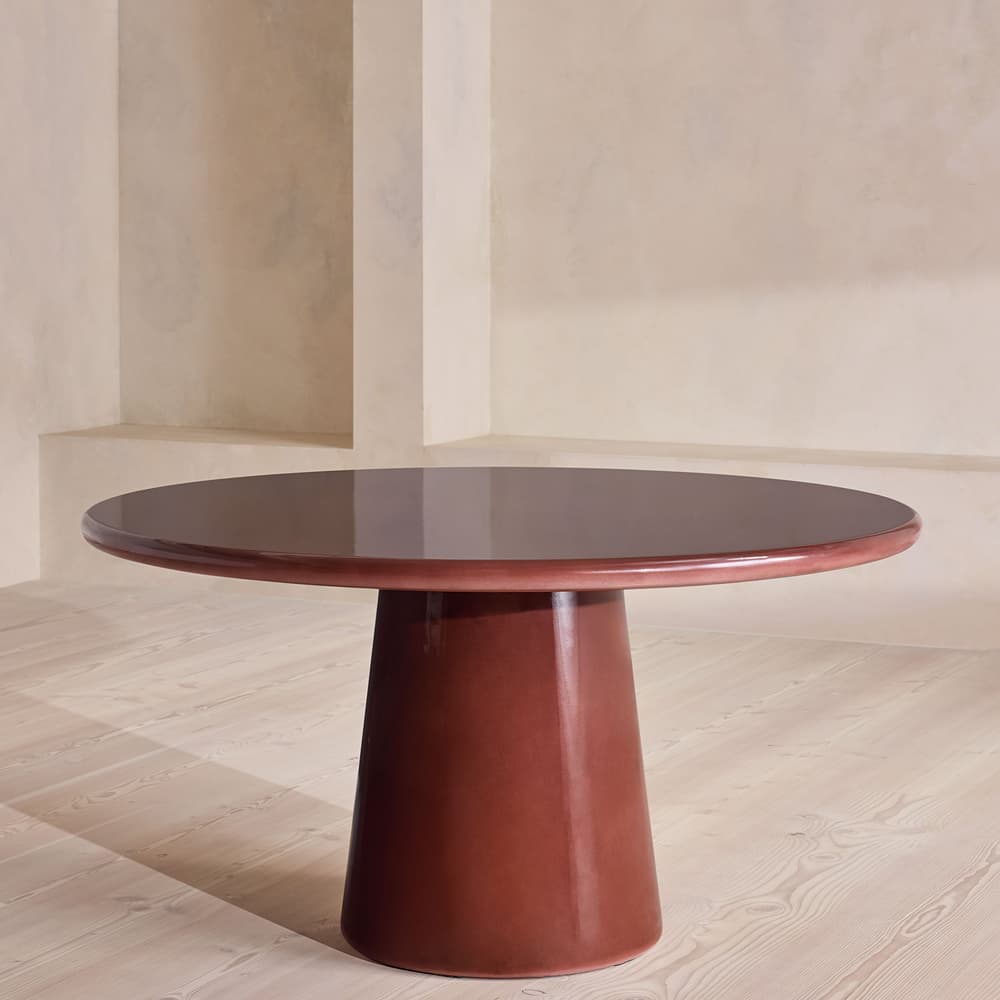 Reti Outdoor Dining Table - Large - Maroon - Listing - Image 3