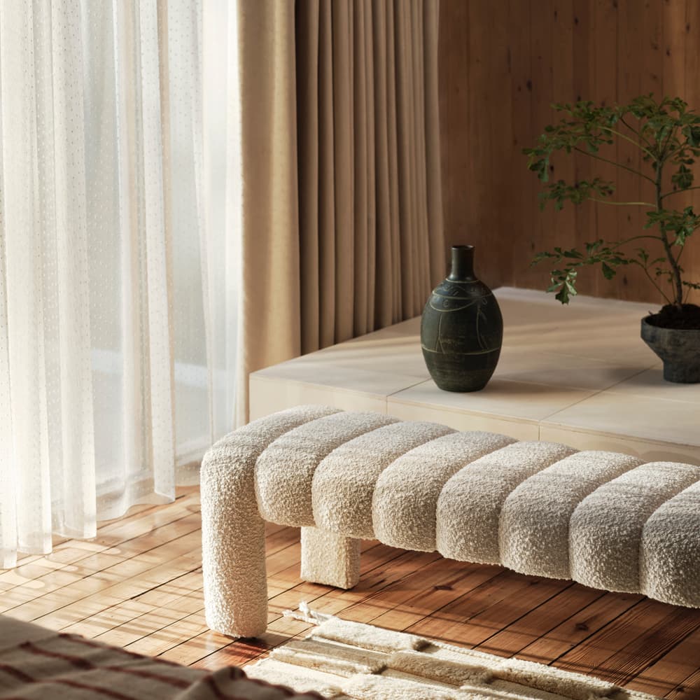 Willis Bench - Boucle - Natural - Lifestyle - Image 3