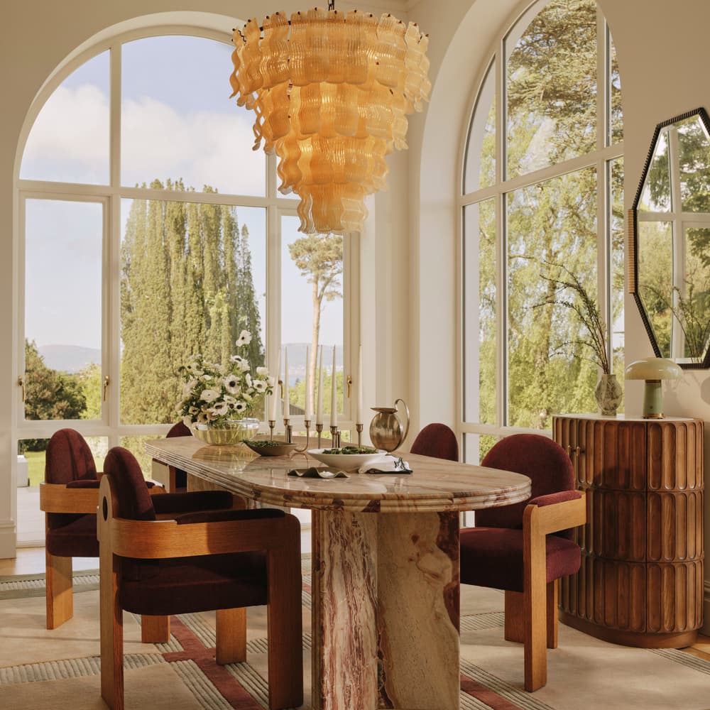 Emerson Dining Chair - Linen Chenille - Bordeaux - US - Lifestyle - Image 3