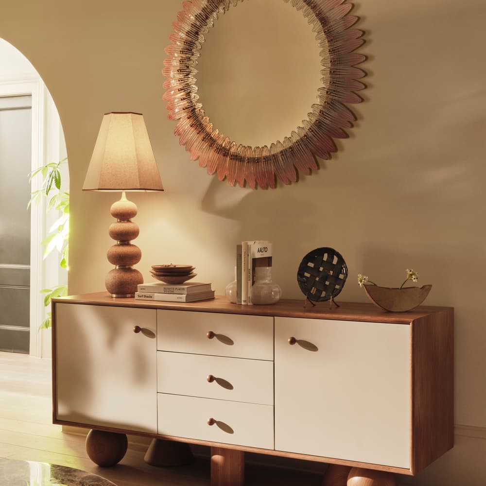 Naomi Table Lamp - US - Lifestyle - Image 3