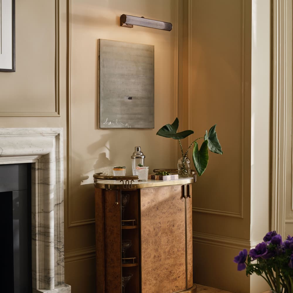Ashby Picture Light - Small - US - Lifestyle - Image 3