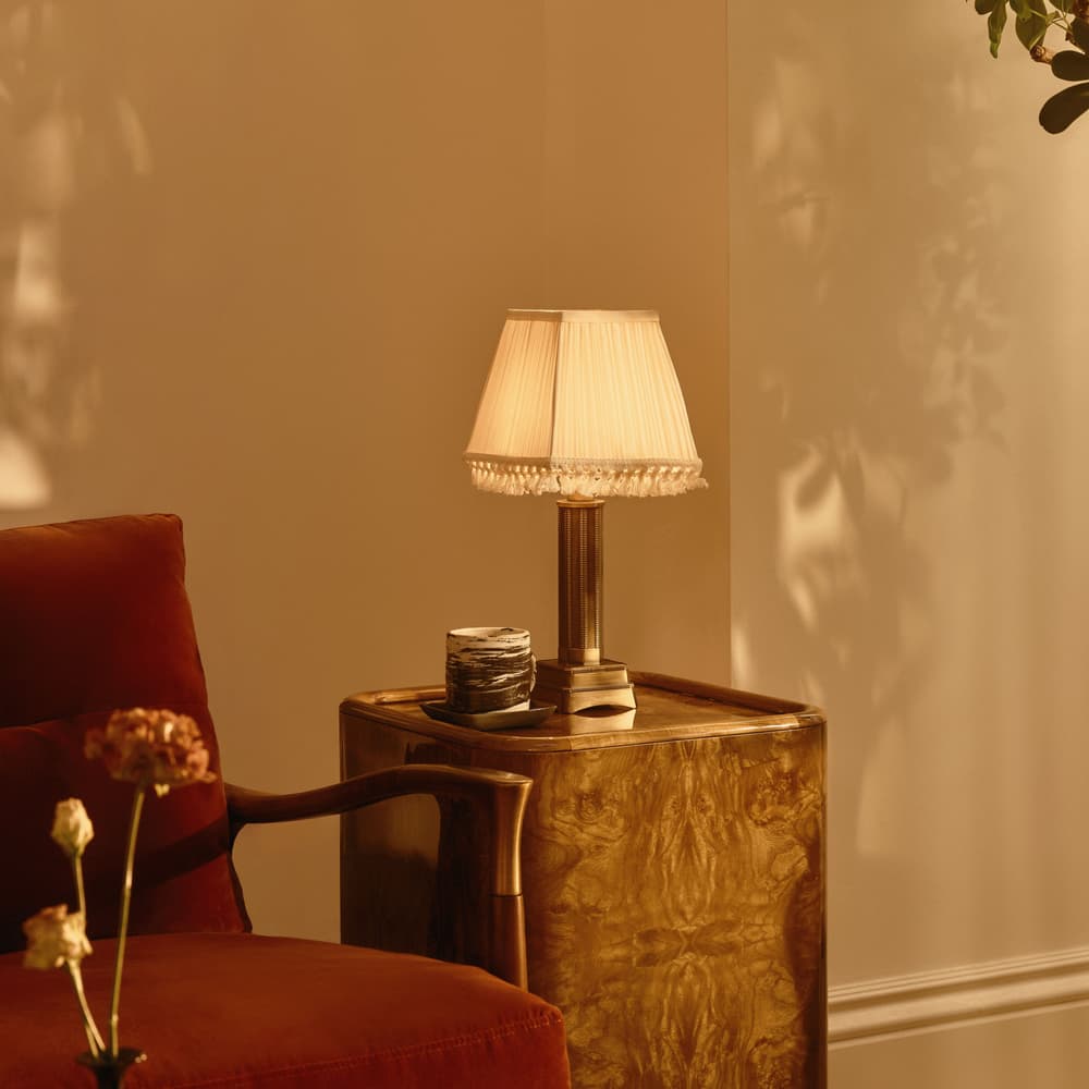 Oxford Portable Lamp - Lifestyle - Image 3