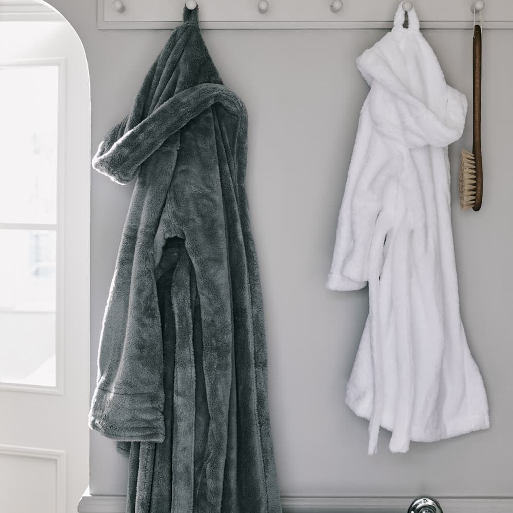 Children's House Robe - White - 6 - 10 years - Lifestyle - Image 3
