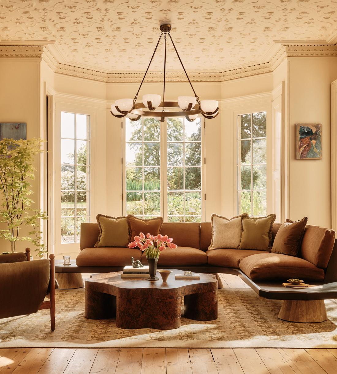 Elber Chandelier - UK - Lifestyle - Image 1