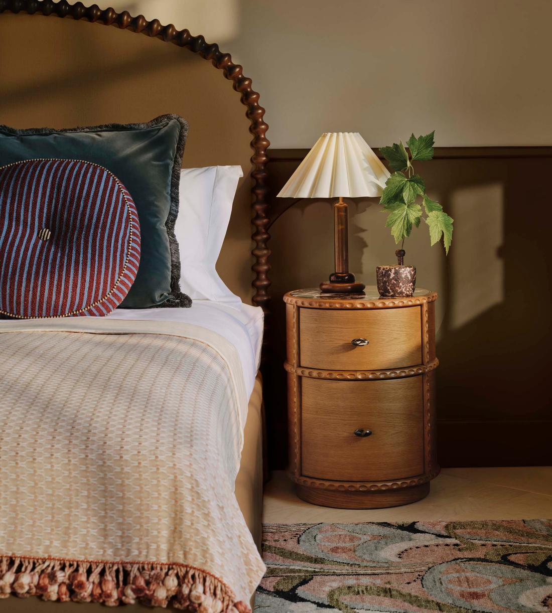 Pietro Bedside Table - Michelangelo Marble - Lifestyle - Image 1