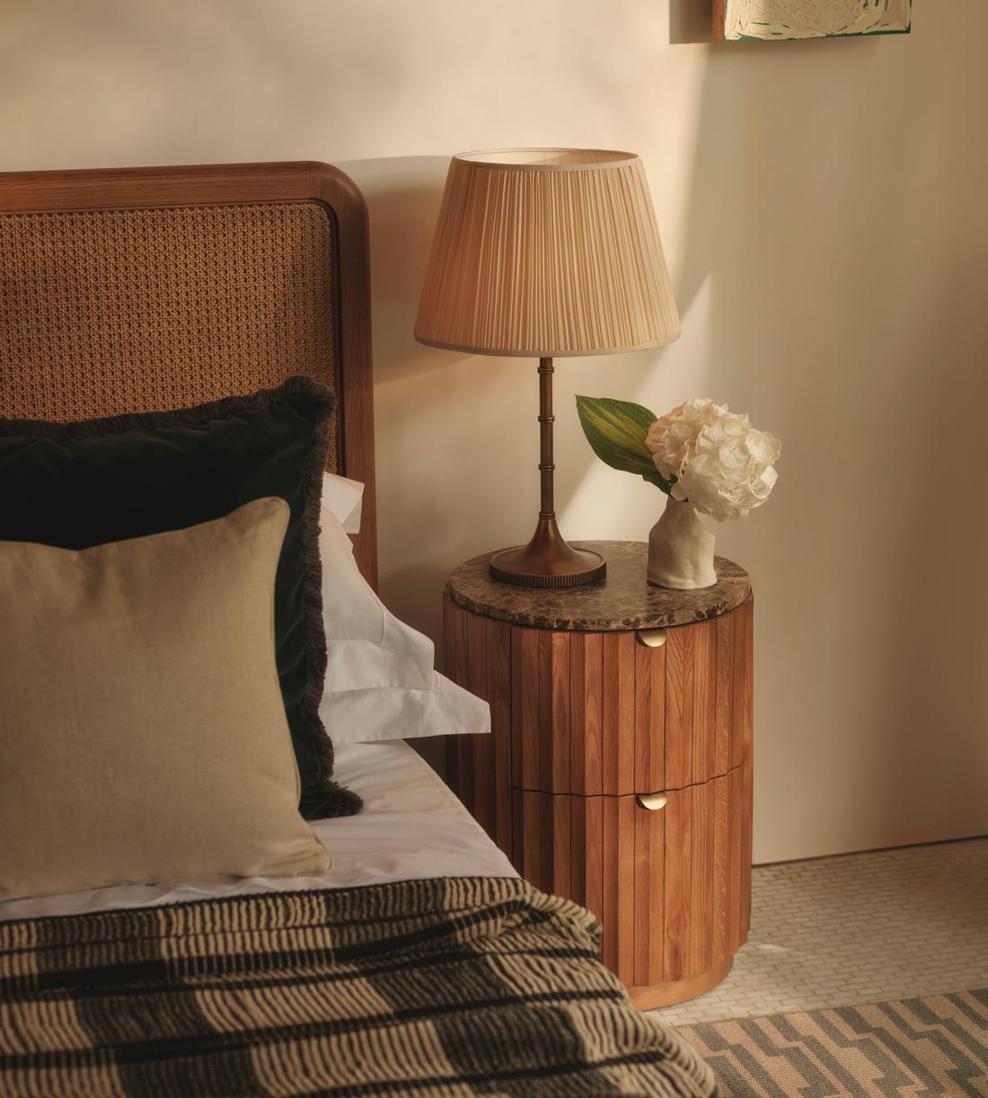 Alexander Table Lamp - US - Lifestyle - Image 1