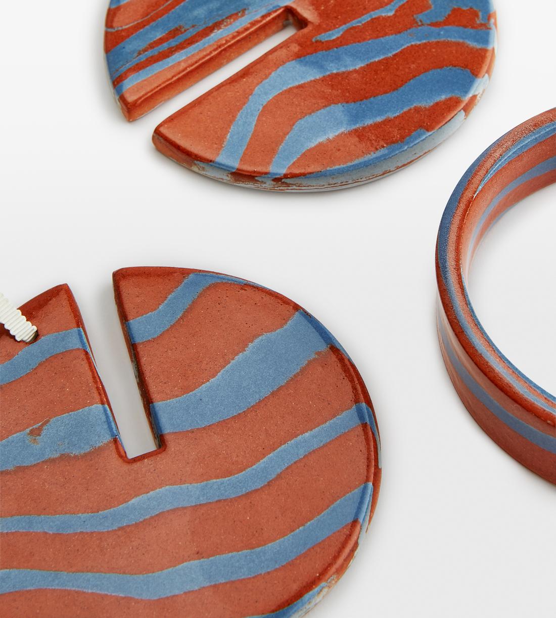 Henry Holland Christmas Ornaments - Images - Image 4