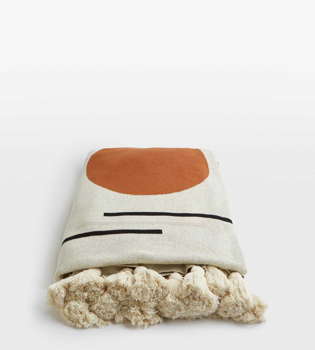 Edgar Throw - Listing - Image 1