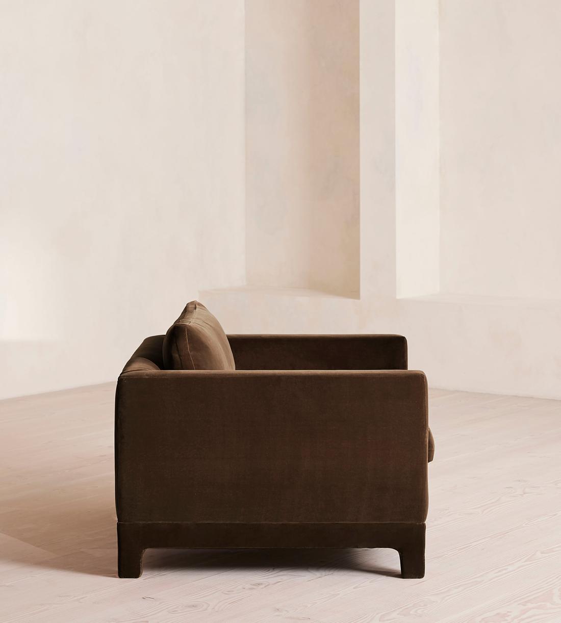 Ashford Loveseat Sofa - Velvet - Chocolate - Images - Image 3