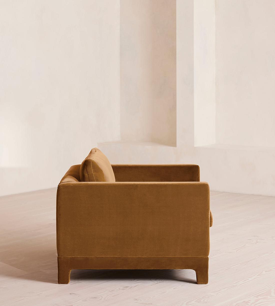 Ashford Loveseat - Velvet - Mustard - Images - Image 3