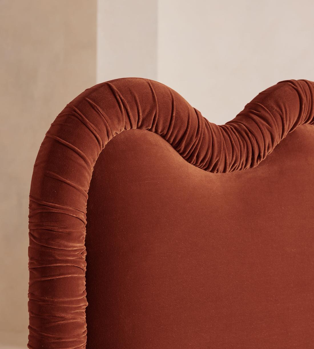 Tristan Bed - King - Velvet Rust - Images - Image 3