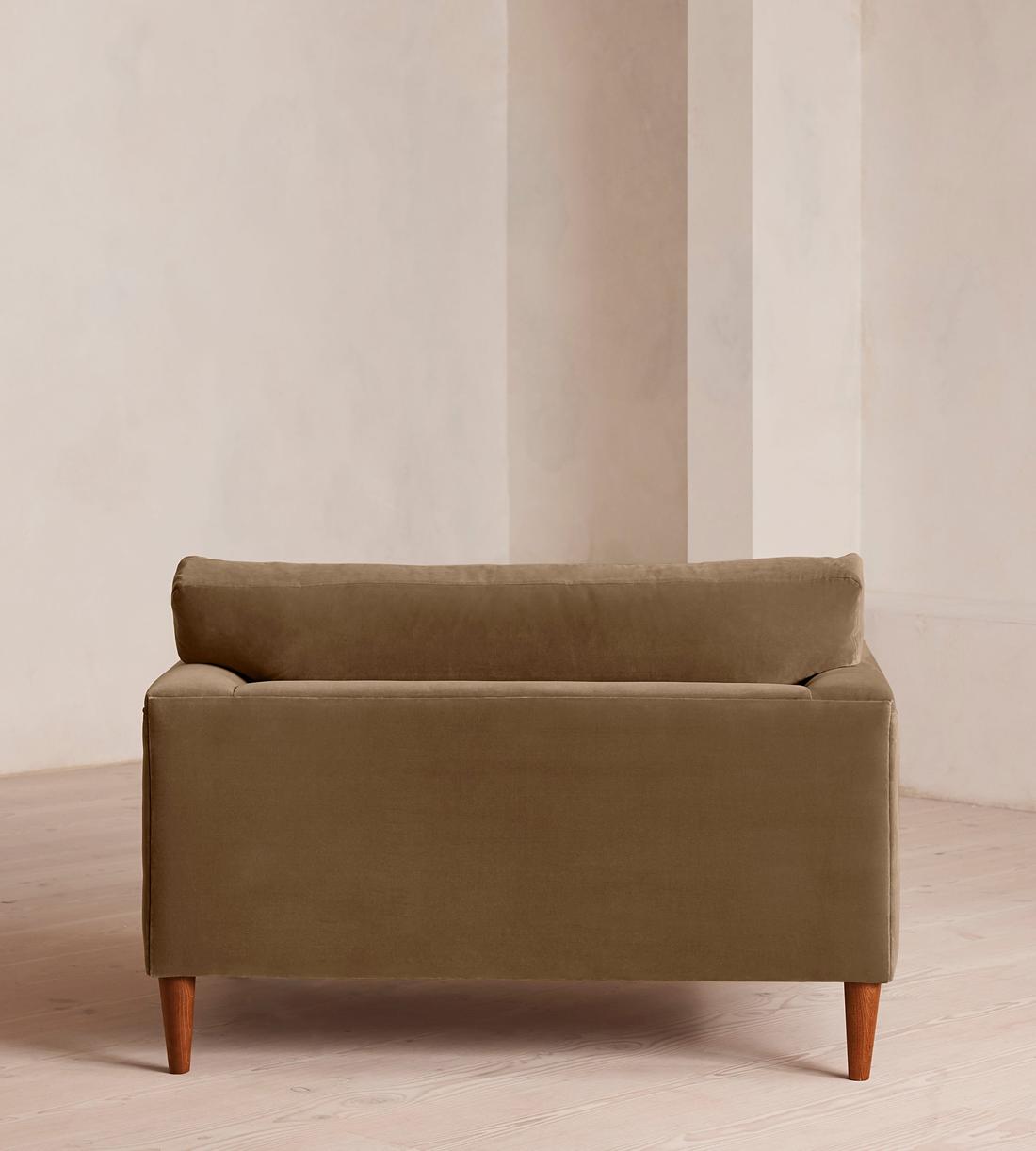 Reya Loveseat - Velvet - Truffle - US - Images - Image 4