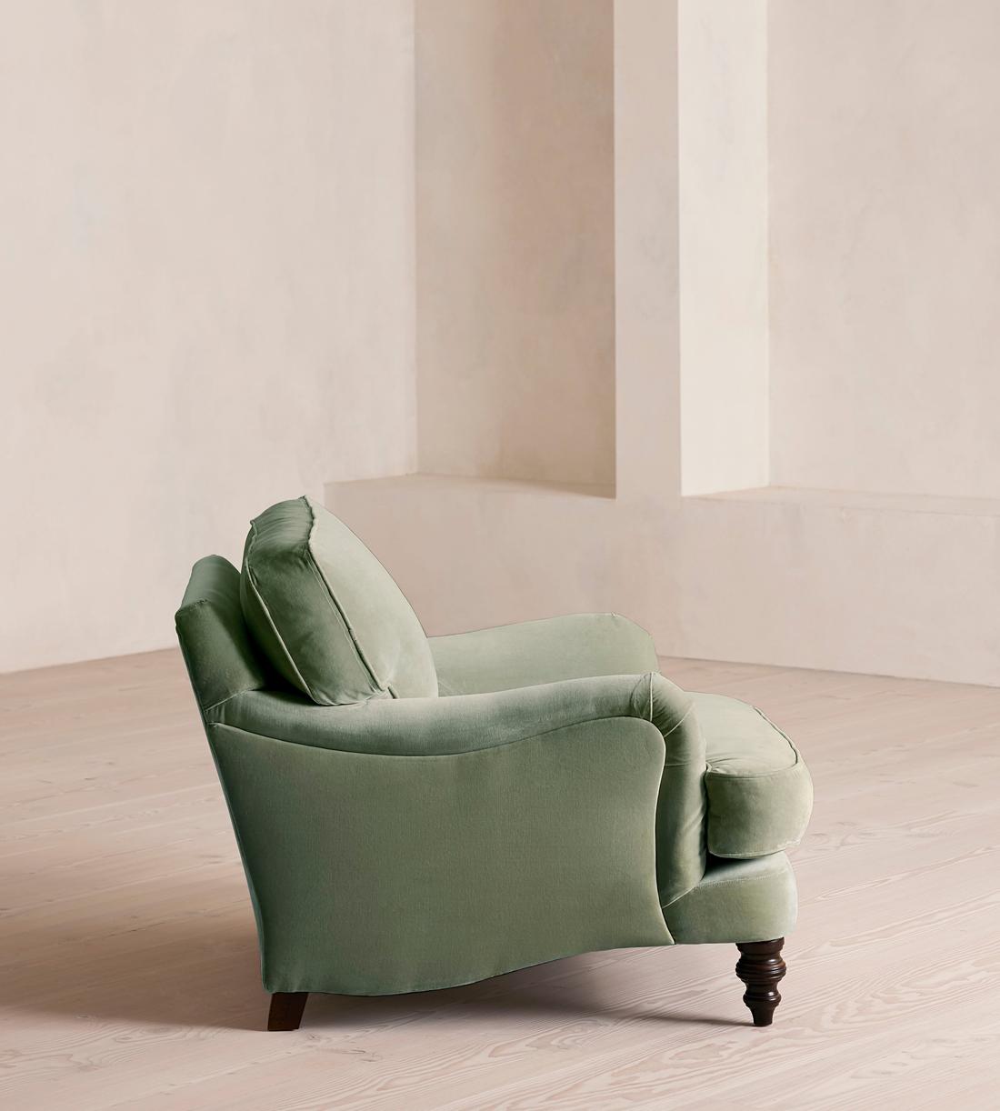 Arundel Loveseat - Velvet - Seafoam - Images - Image 3
