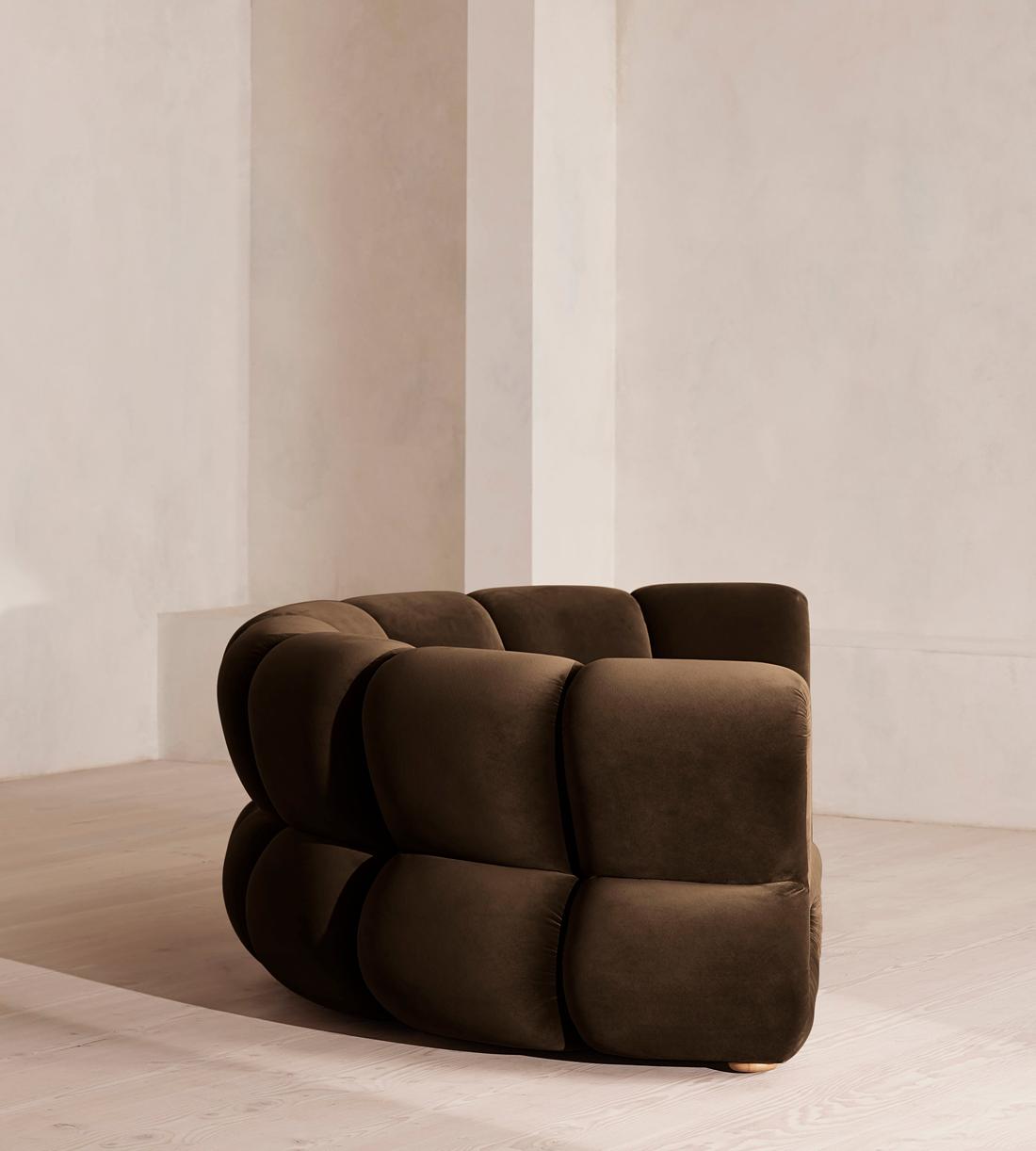 Noelle Modular Curved Sofa - Four Seater - Velvet - Chocolate Brown - Images - Image 3