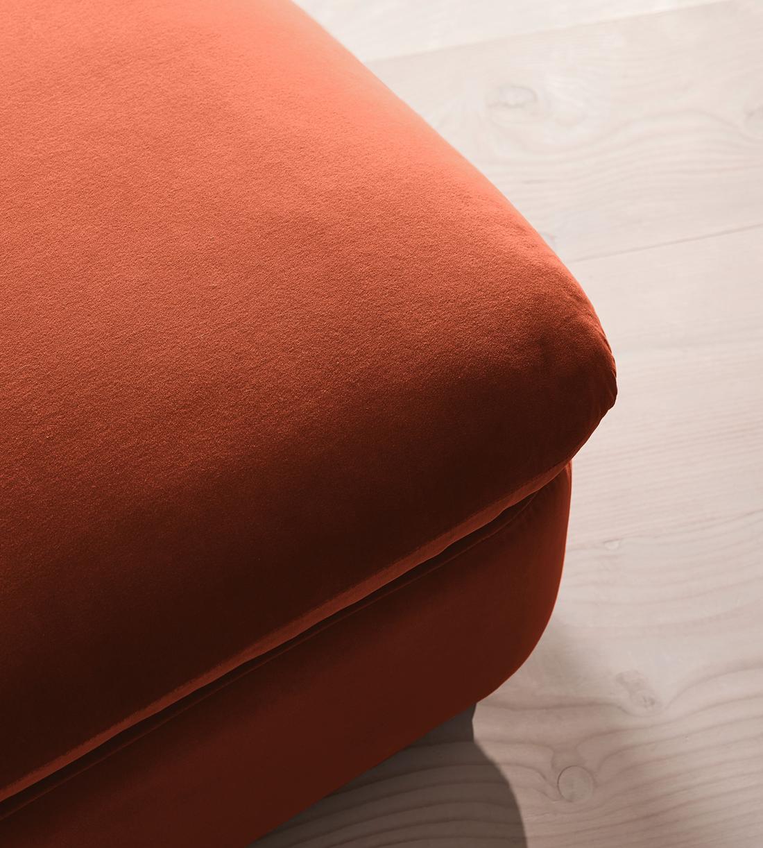Rava Ottoman - Velvet - Rust - US - Images - Image 4