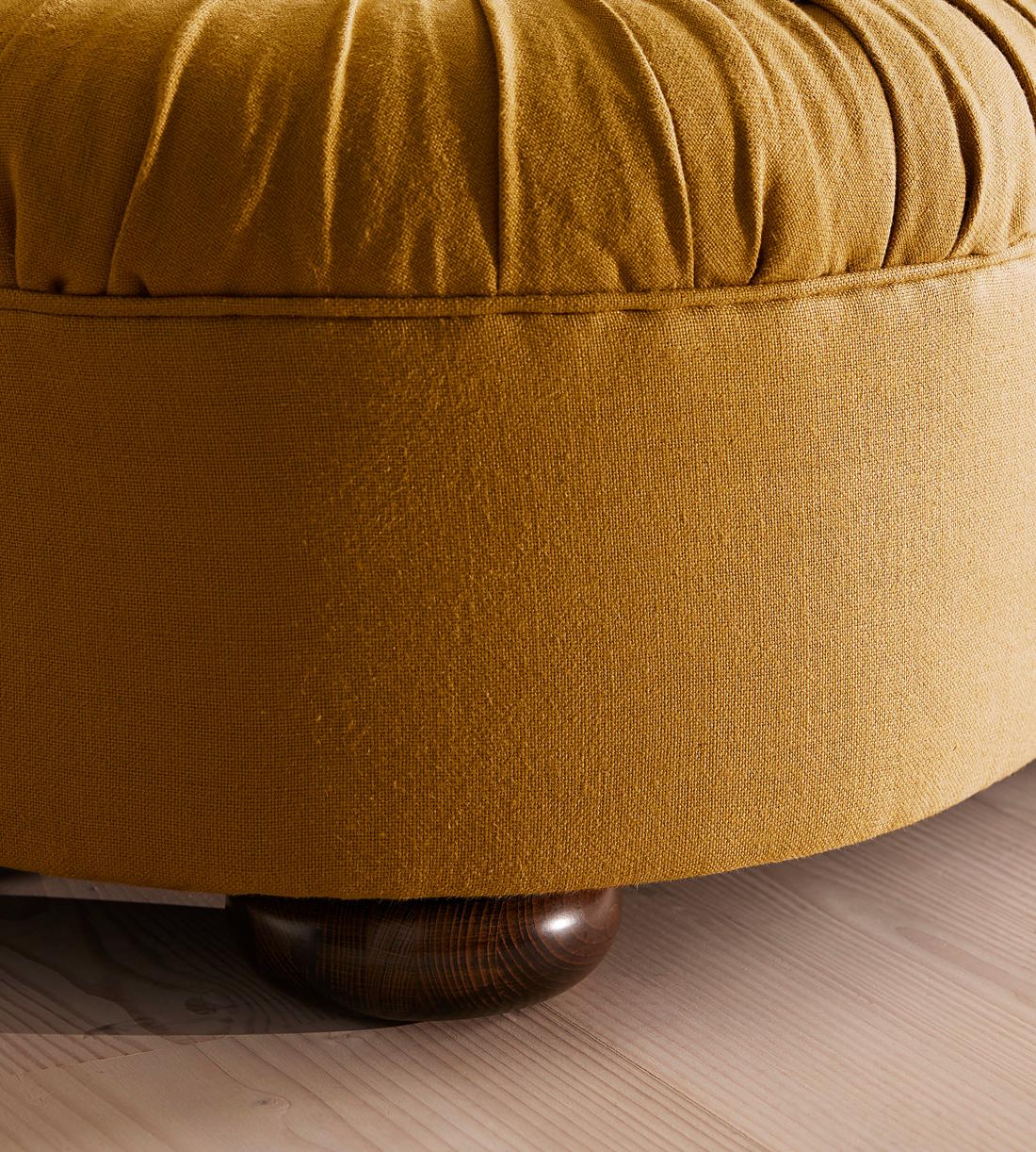 Vara Bed - King - Linen - Turmeric - US - Images - Image 5
