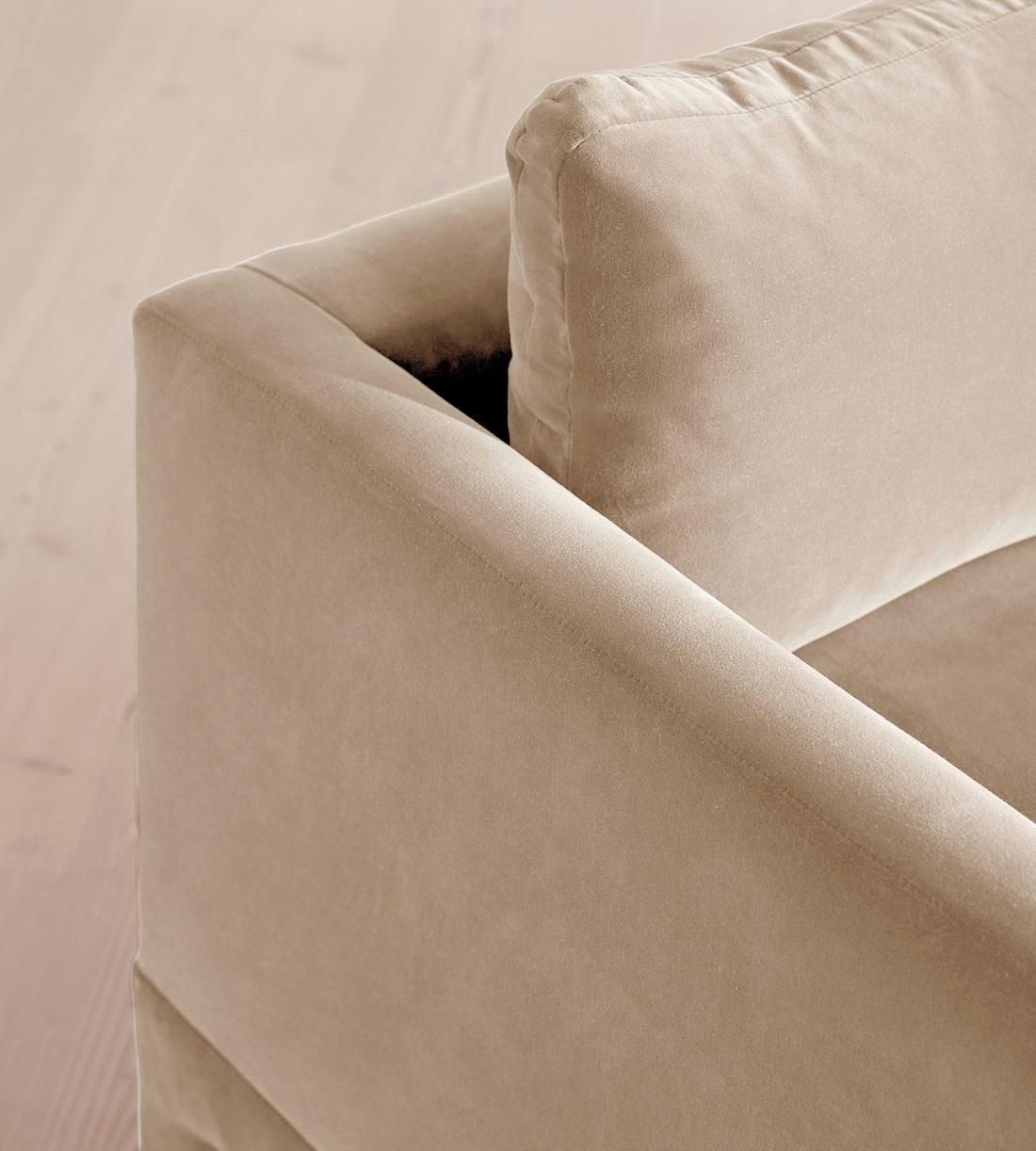 Ashford Loveseat Sofa - Velvet - Oyster - US - Images - Image 5