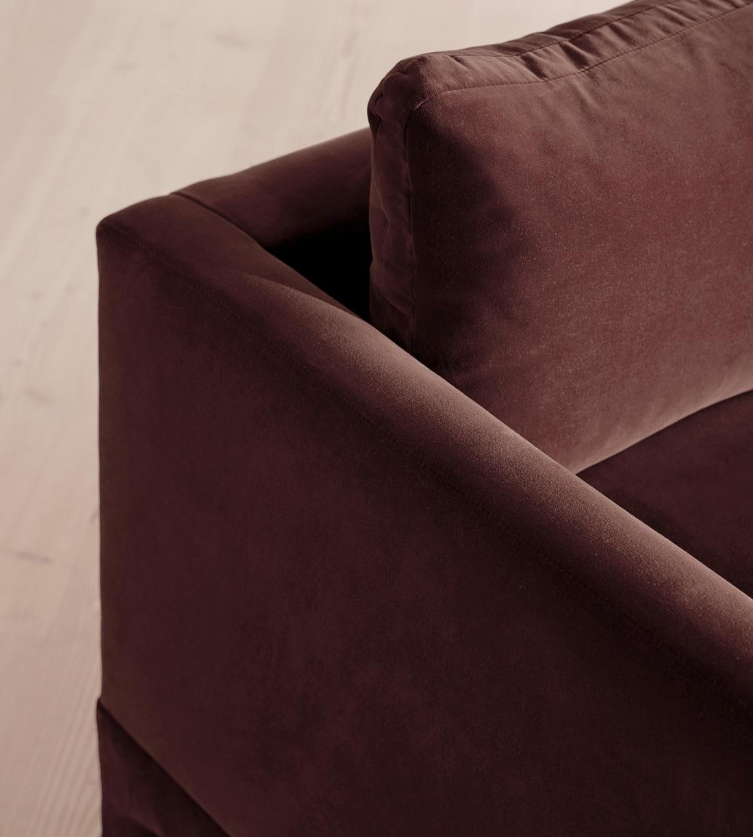 Ashford Loveseat Sofa - Velvet - Aubergine - UK - Images - Image 5
