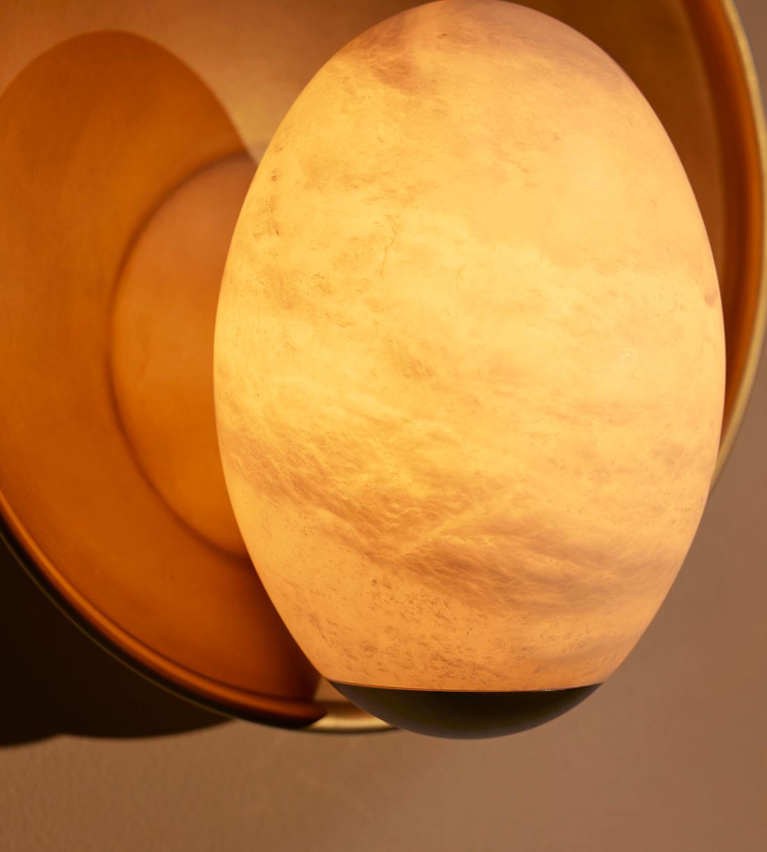 Avena Wall Light - Alabaster Globe - US - Images - Image 5