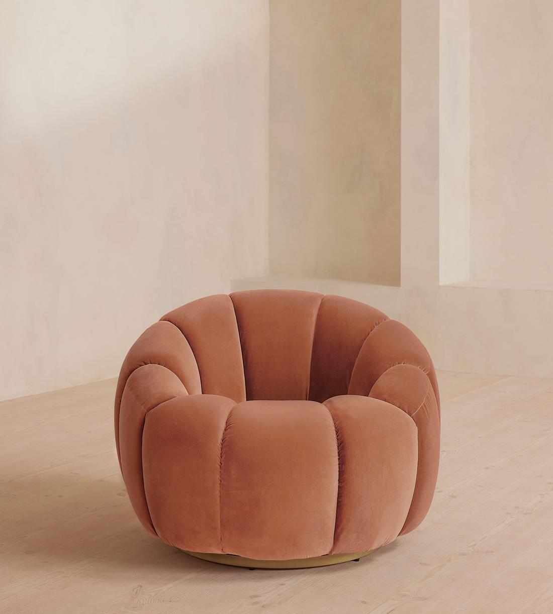 Garret Armchair - Velvet - Antique Rose - Listing - Image 3